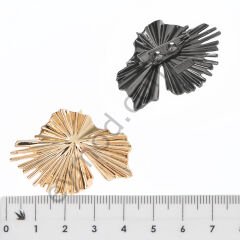 Çizgi Desenli Kapak Broş