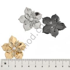 30 Taşlı İncili Çiçek Broş