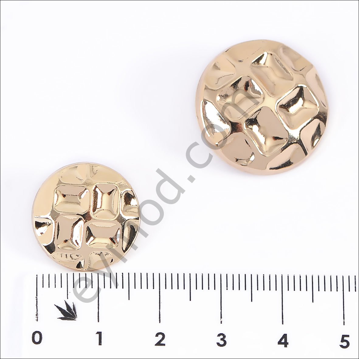 Kare Desenli Yuvarlak Düğme DÜĞME BOYU 28L (~18 mm)