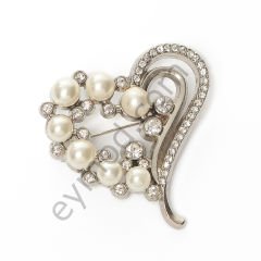 45 Taşlı 5 İncili Kalp Broş NİKEL