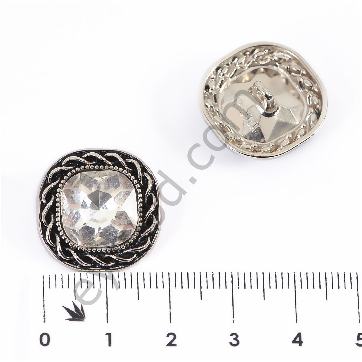 Tek Taşlı Kare Düğme DÜĞME BOYU 32L (~20 mm)