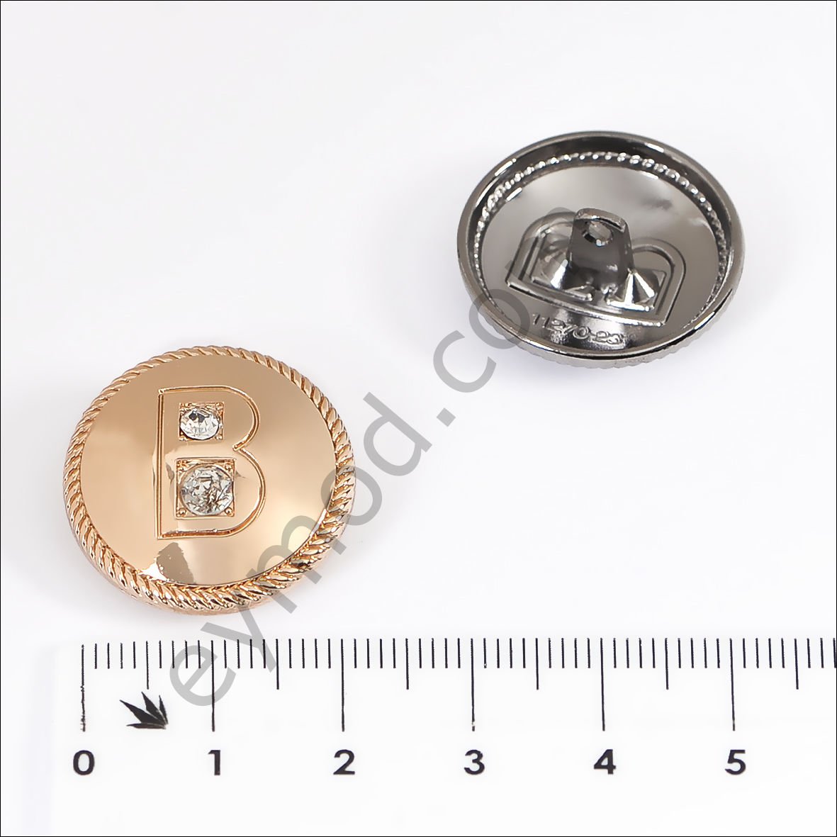 2 Taşlı B Yuvarlak Düğme DÜĞME BOYU 36L (~23 mm)