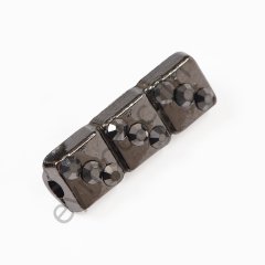 Üç Taşlı Dikme Aksesuar BLACK NİKEL