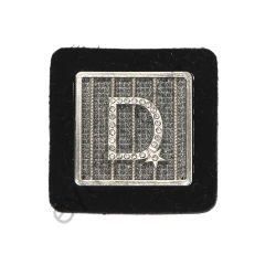 25 Taşlı D Kare Dikme
