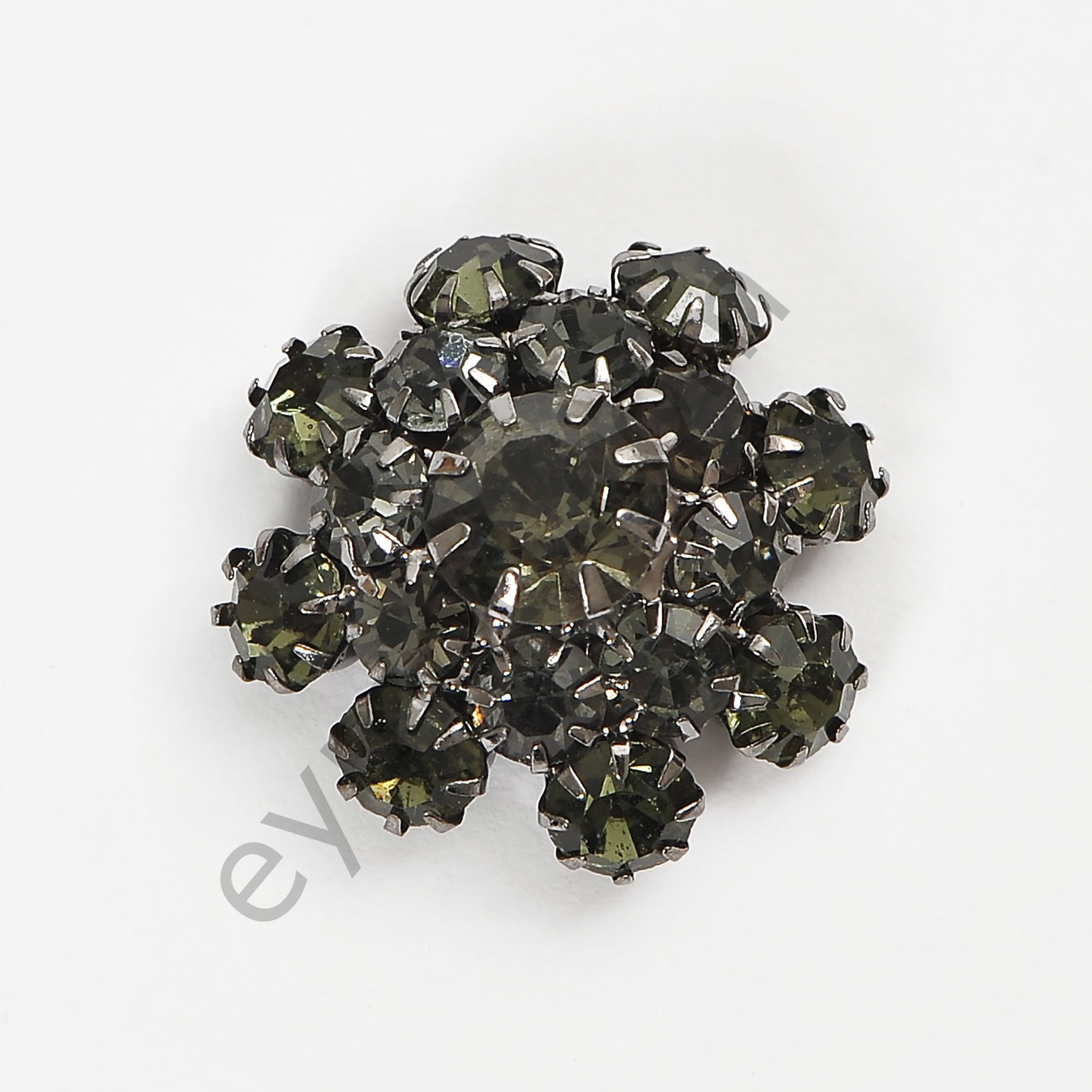17 Taşlı Taşlı Düğme BLACK NİKEL