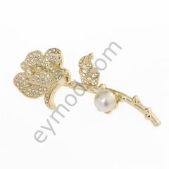 64 Taşlı İncili Çiçek Broş